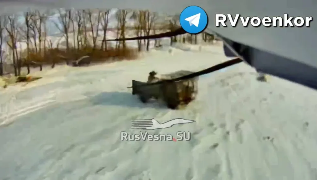 Удары дронов-камикадзе БМ-35 с терминалами Starlink по макетам истребителей и РЛС противника в Полтавской области