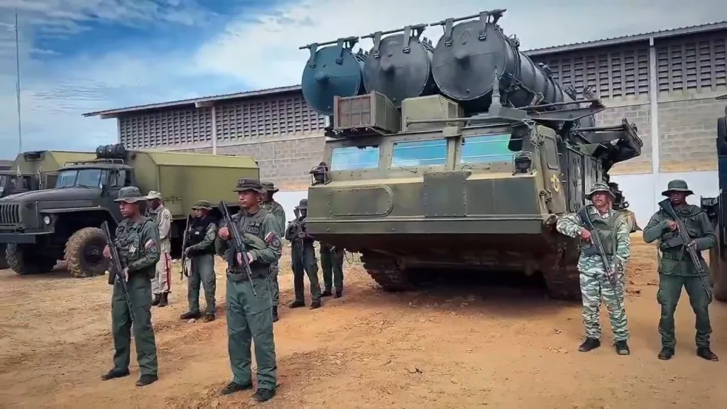 Если вас до сих пор волновала судьба венесуэльских ЗРК С-300, то появился какой-никакой ответ