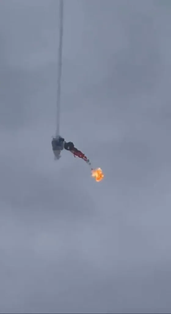 Очень недешевый перехват "Герани-2" пуском ракеты "воздух-воздух", предположительно, AIM-120 с украинского F-16