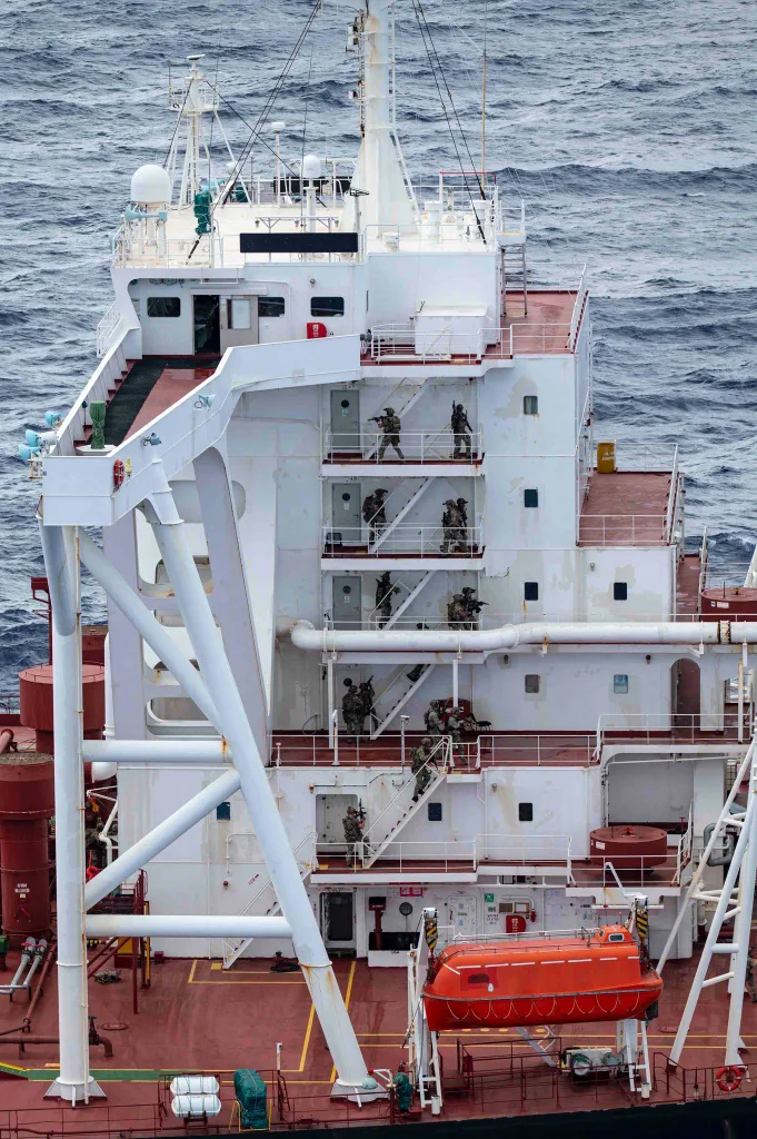 США задержали в Индийском океане танкер Veronica II с грузом венесуэльской нефти и нефтепродуктов