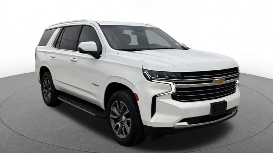 Chevrolet Tahoe 2024 года с пробегом продают на $27 000 дешевле новой машины