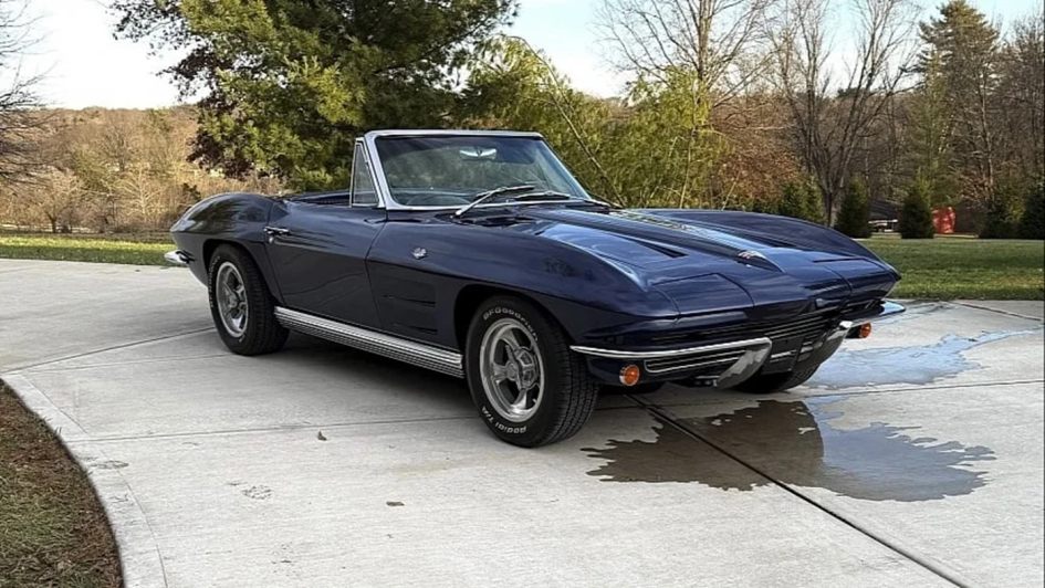 Дилер продает Chevrolet Corvette 1964 года за 5 млн рублей, но даже не заводит мотор