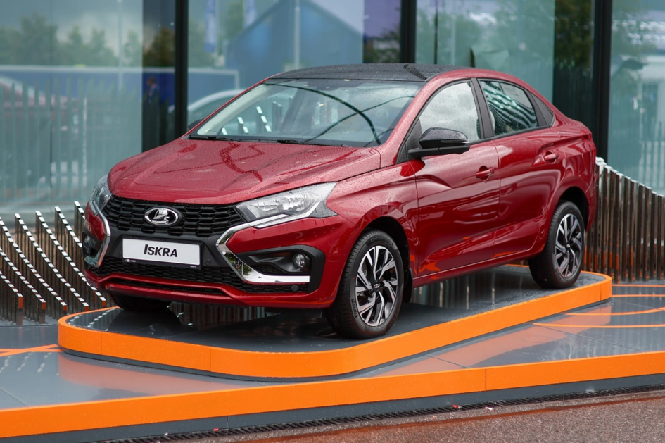Lada Iskra: почему российская новинка уступает китайским конкурентам