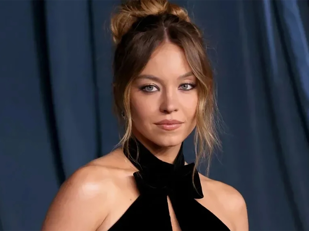 Полиция заинтересовалась выходкой Сидни Суини с бюстгальтерами0