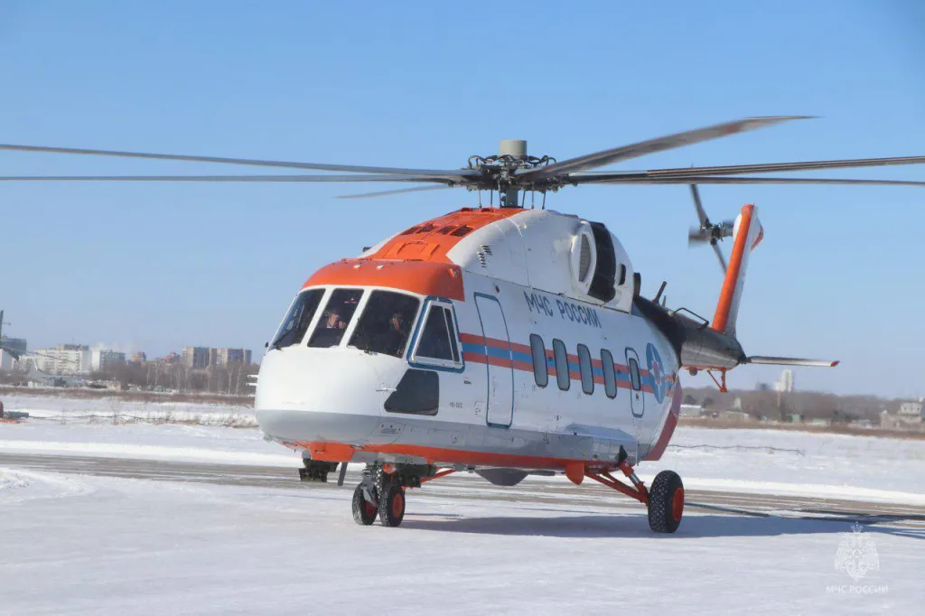 Ростех рапортует, что «КВЗ» передал МЧС России в арктическом исполнении новый поисково-спасательный вертолет Ми-38ПС