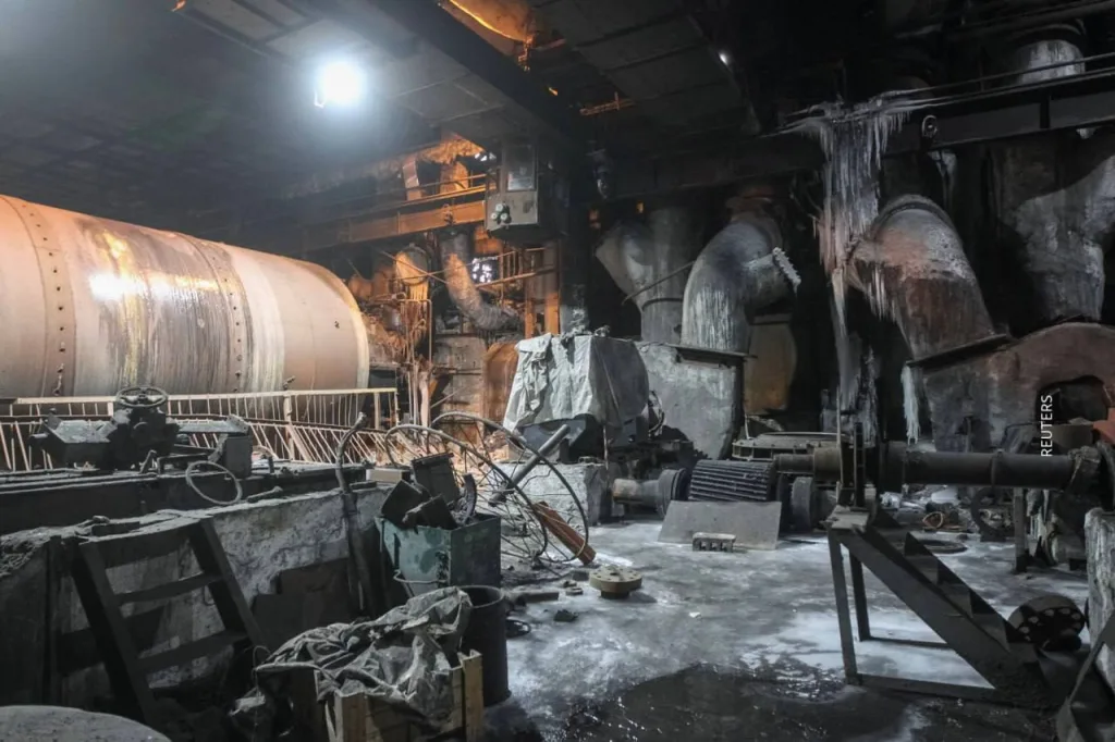 Массированный ракетно-дроновый удар по энергетическому и транспортному каркасу Украины