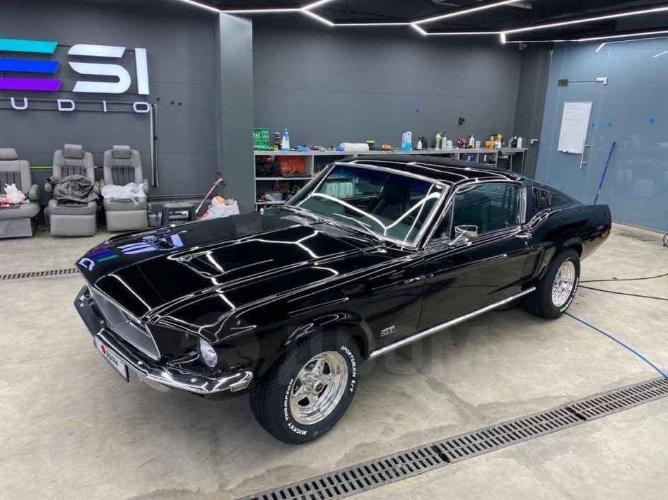 Сняли с хранения и продают редкий Ford Mustang GT 1968 года с оригинальным V8