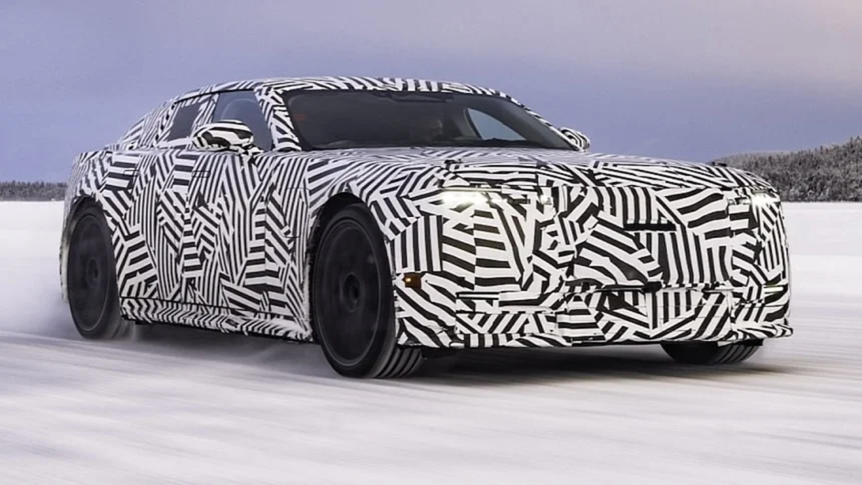 Jaguar тестирует необычный GT с двумя дверями в Арктике - неожиданный поворот