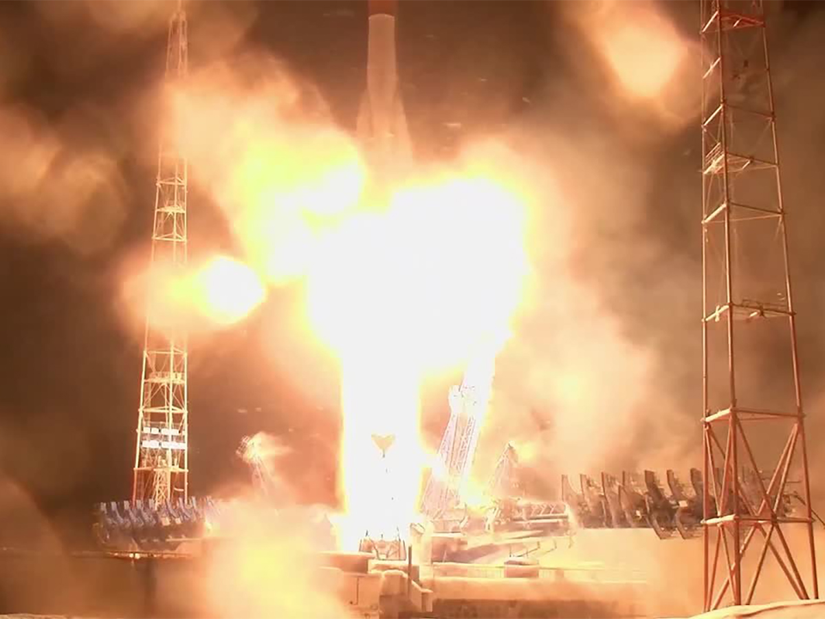 Минобороны проинформировало об успешном запуске засекреченных «космических устройств»0