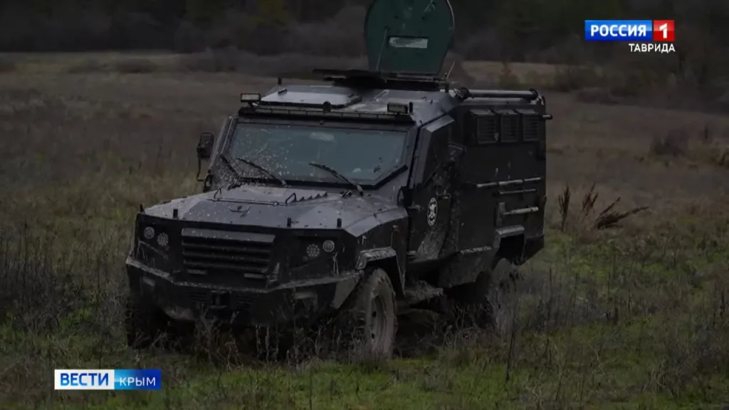 Работа мобильных огневых групп на пикапах в Крыму