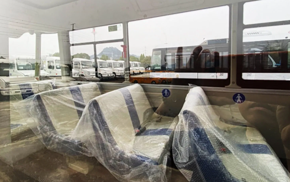 Китайский автобус DONGFENG EQ6580CTBEV: как выглядит городской транспорт в Поднебесной