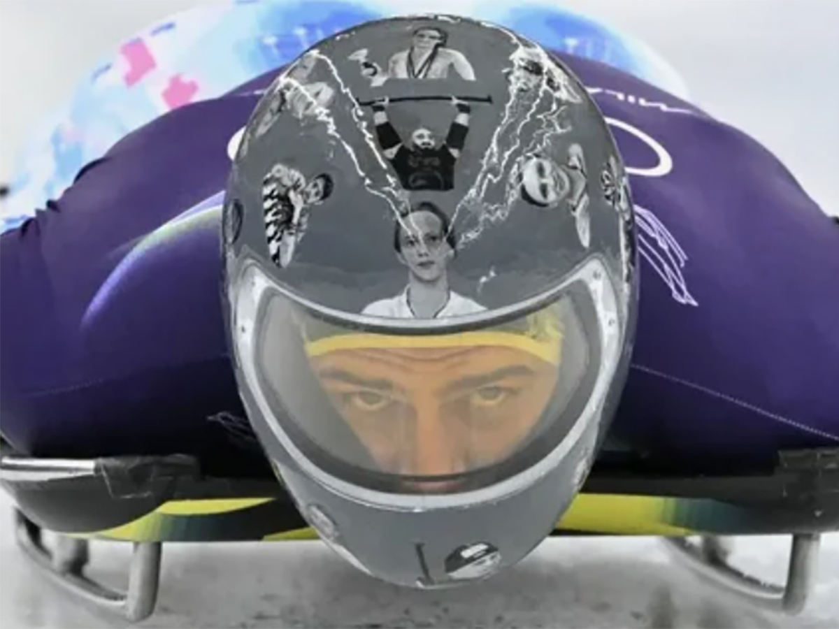 Украинский скелетонист отстранен с Олимпиады за шлем с погибшими спортсменами0