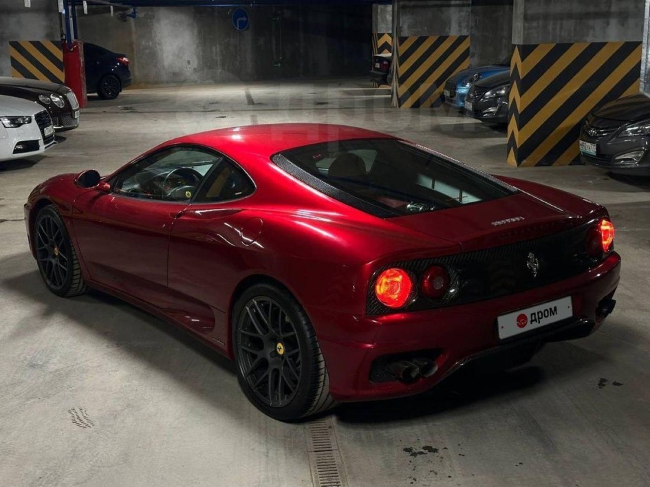 Редкий Ferrari 360 Modena выставлен на продажу в Екатеринбурге по цене китайского премиума