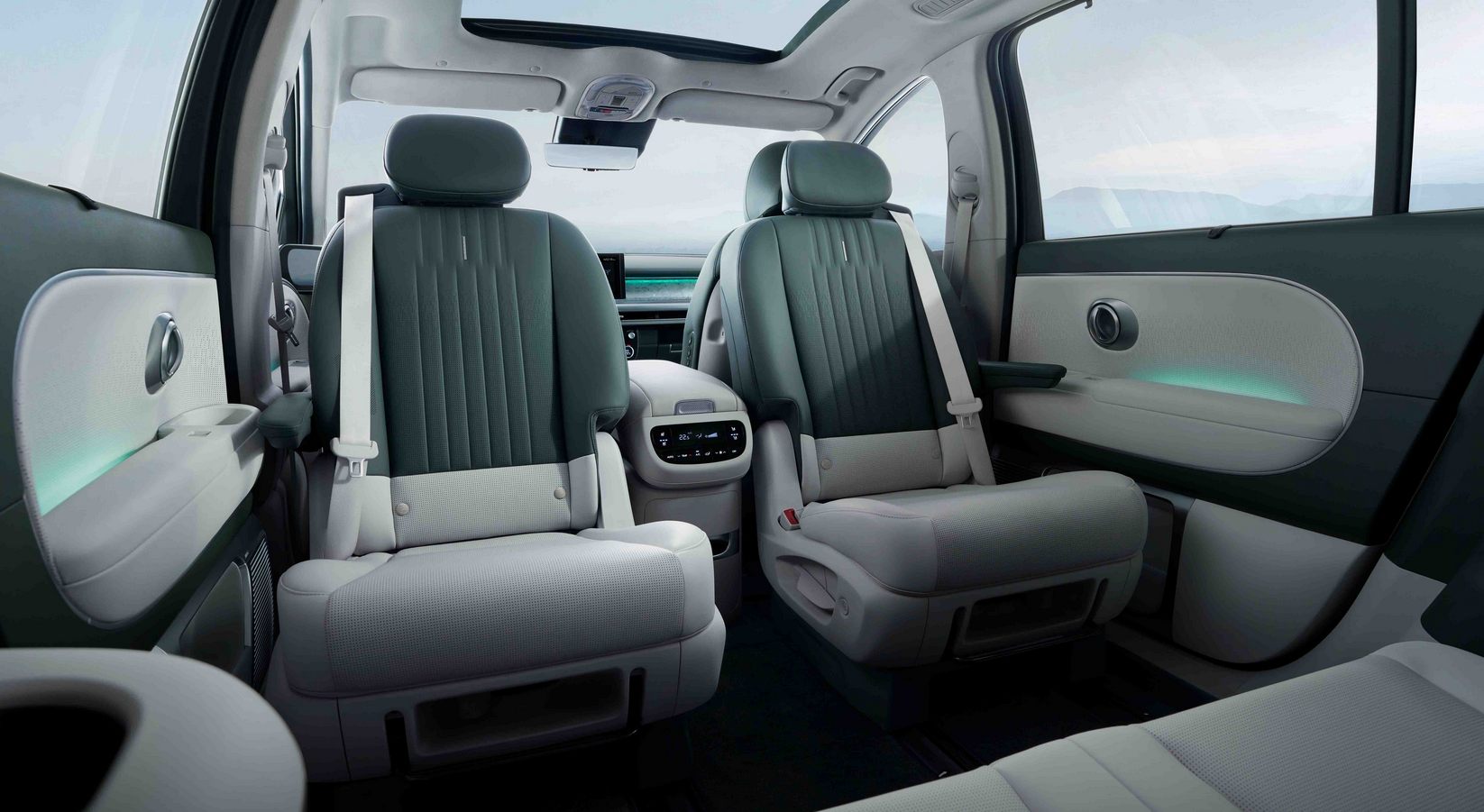 Hyundai Ioniq 9: электросемейник с запасом хода 535 км и багажником до 2120 литров