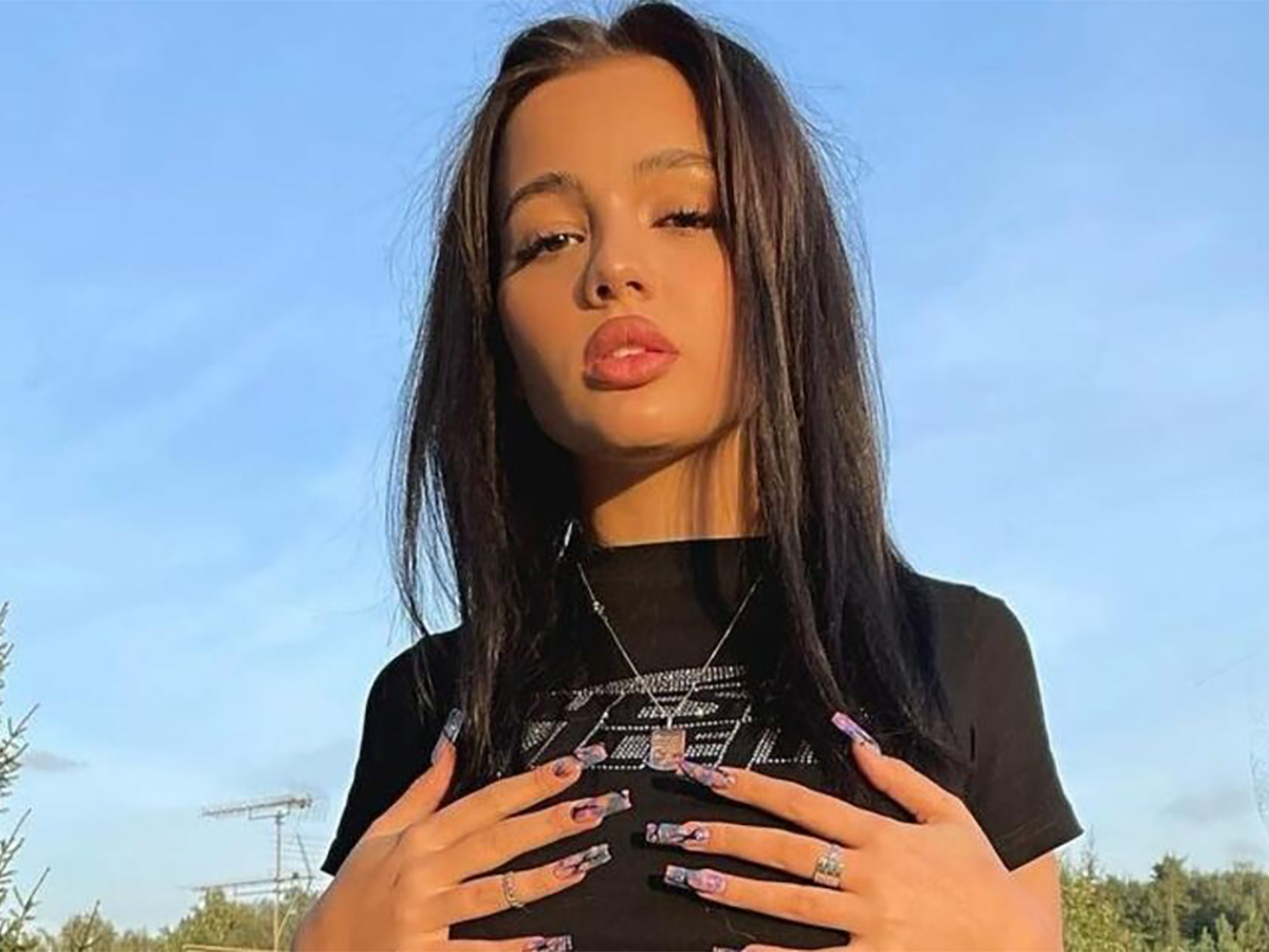 Валя Карнавал продемонстрировала точеную фигуру в нижнем белье0