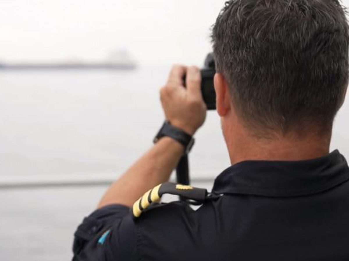 Дождались? На Балтике боевые корабли внезапно пришли в движение, на русских танкерах — вооружённые люди0