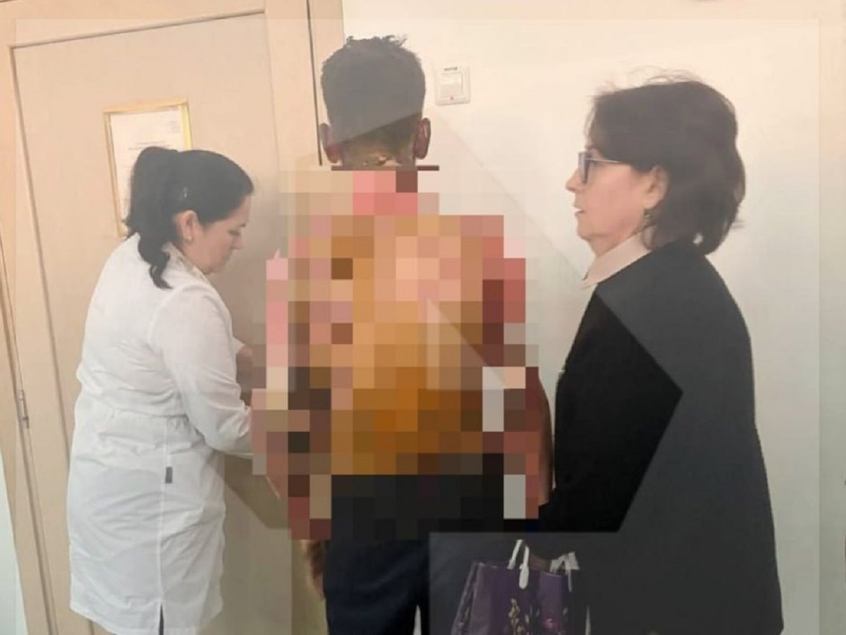 По делу о нападении девочки на учебное заведение в Красноярске задержаны пожилые вахтерша и охранница0