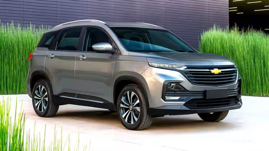 Chevrolet Captiva снова на российском рынке: цены ниже, чем у китайских конкурентов