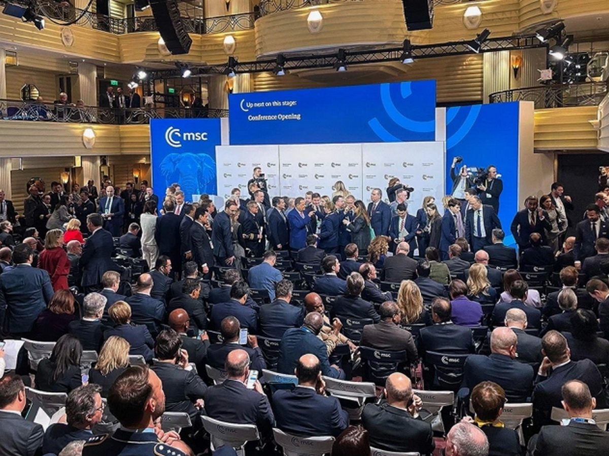 Мюнхенский ультиматум: ЕС подготавливает морскую блокаду России и обсуждает поставки «Томагавков» столице Украины0