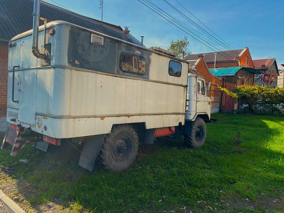 Редкий автодом на базе ГАЗ 66 с печью и солнечными батареями выставлен на продажу