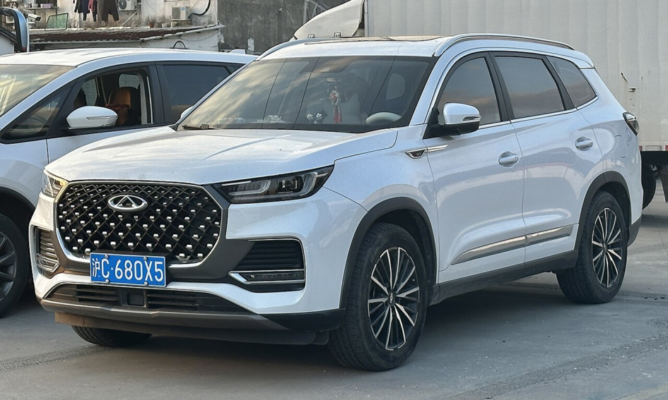 Дилеры резко сократили запасы новых авто: на складах осталось 130 тысяч машин