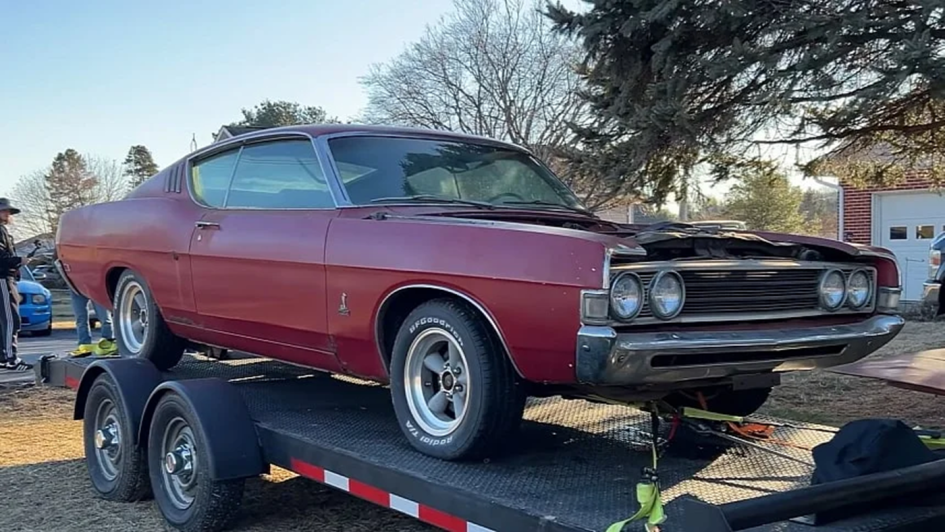 Редкий Ford Torino 1969 года простоял почти полвека и теперь возвращается на дорогу