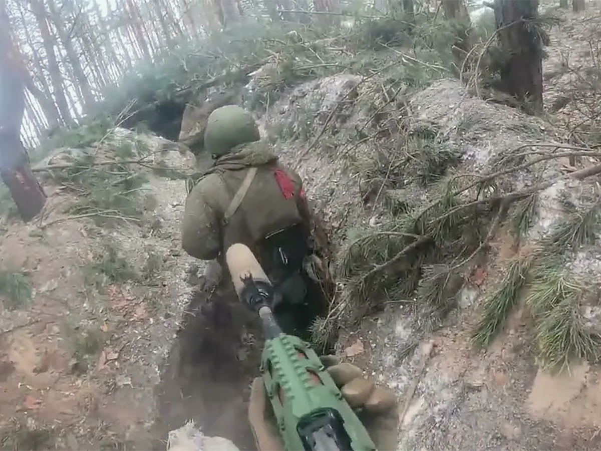 В Кремле отозвались на сообщения СМИ о предложении медикам в Петербурге перечислять часть заработной платы на СВО0