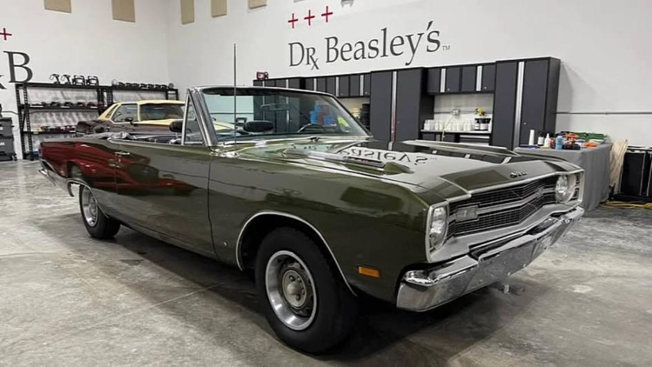 Редкий Dodge Dart GTS 1969 года: кабриолет с мотором 340 и уникальной ценой