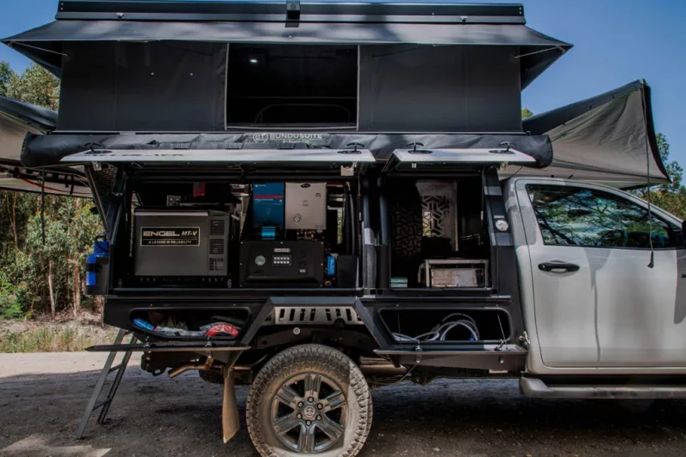 Модульный кемпер Alublack: новая эра для Toyota Hilux и Land Cruiser