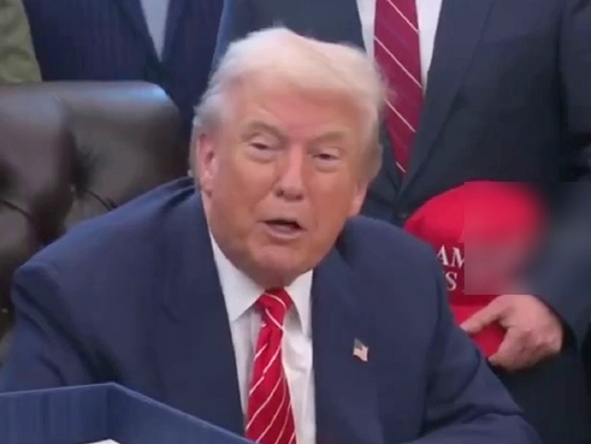 «Ты – наихудший репортер»: Трамп оскорбил журналистку, которая «не улыбалась»0