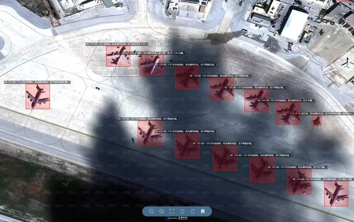 Интересно, что значительная часть группировки США, приготовленная для ударов по Ирану, пока находится вдалеке от Ближнего Востока, чтобы избежать лишних обсуждений