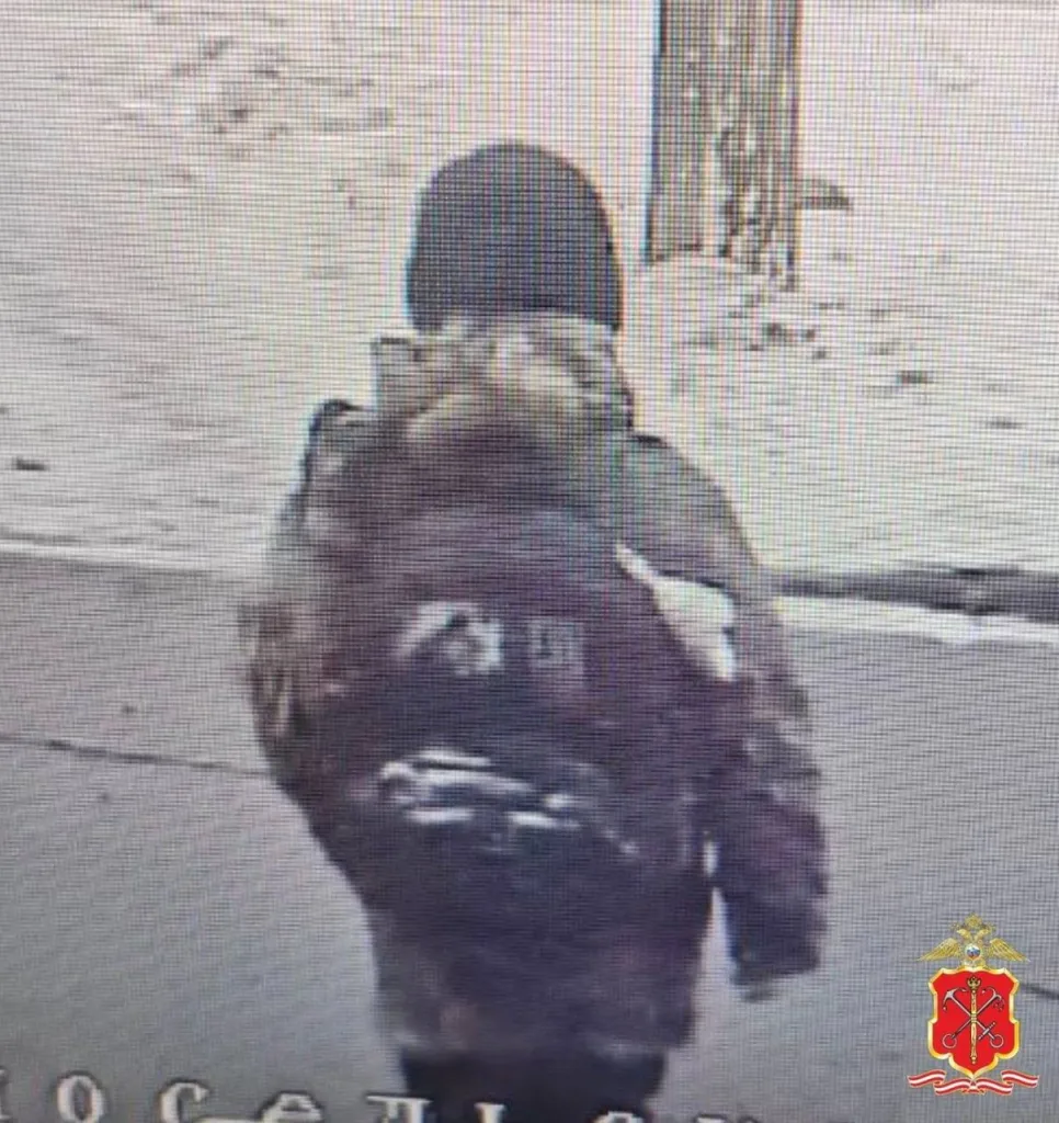 Сотни людей четвертый день ищут 9-летнего мальчика в Петербурге — появилось видео, как ребенок сел в машину к неизвестному и уехал с ним