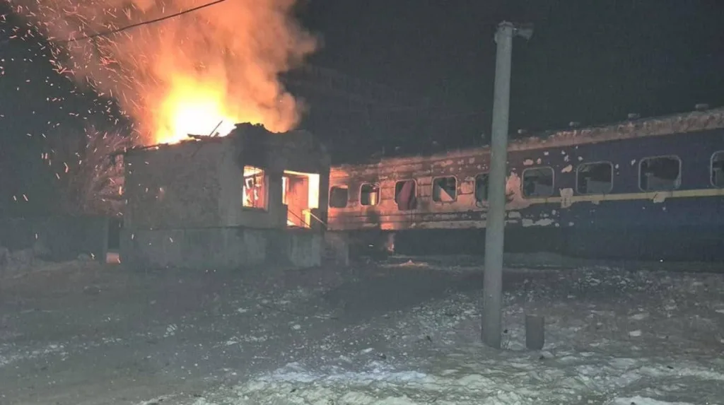 Серия ударов по объектам управления, железнодорожной и энергетической инфраструктуры