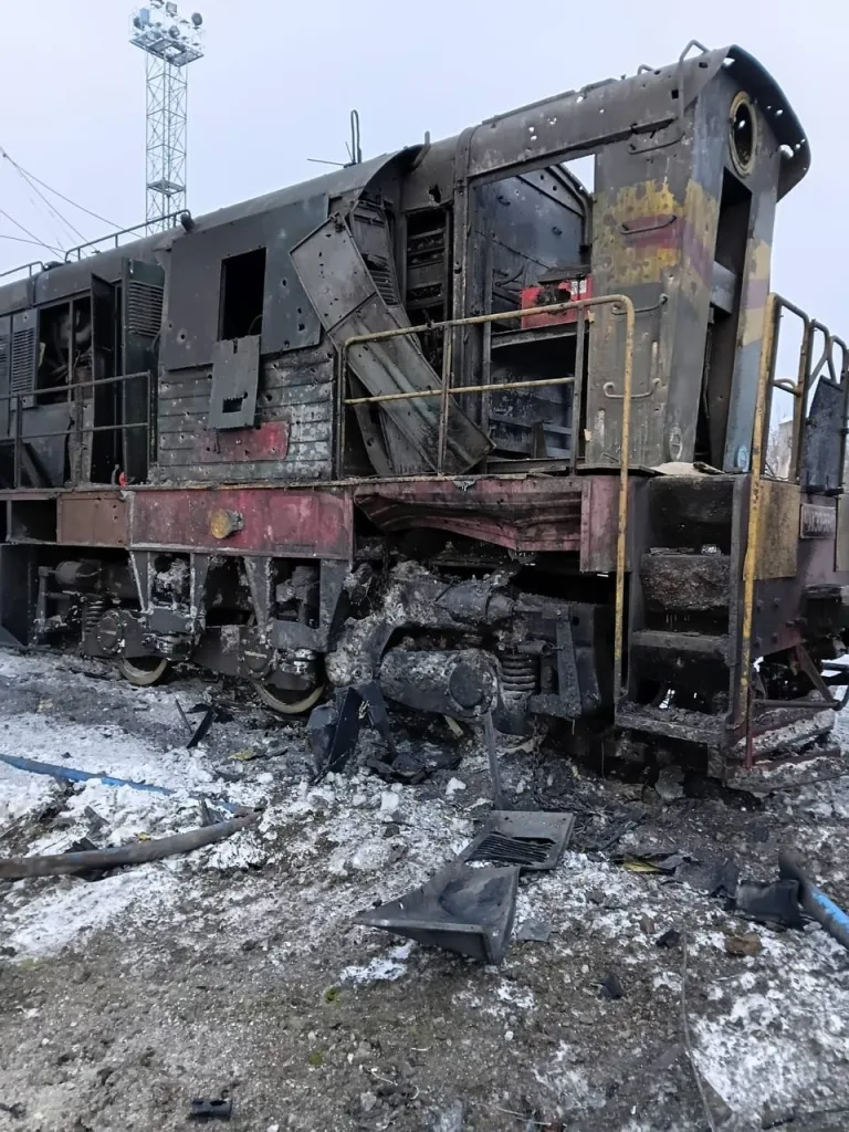 Серия ударов по объектам управления, железнодорожной и энергетической инфраструктуры