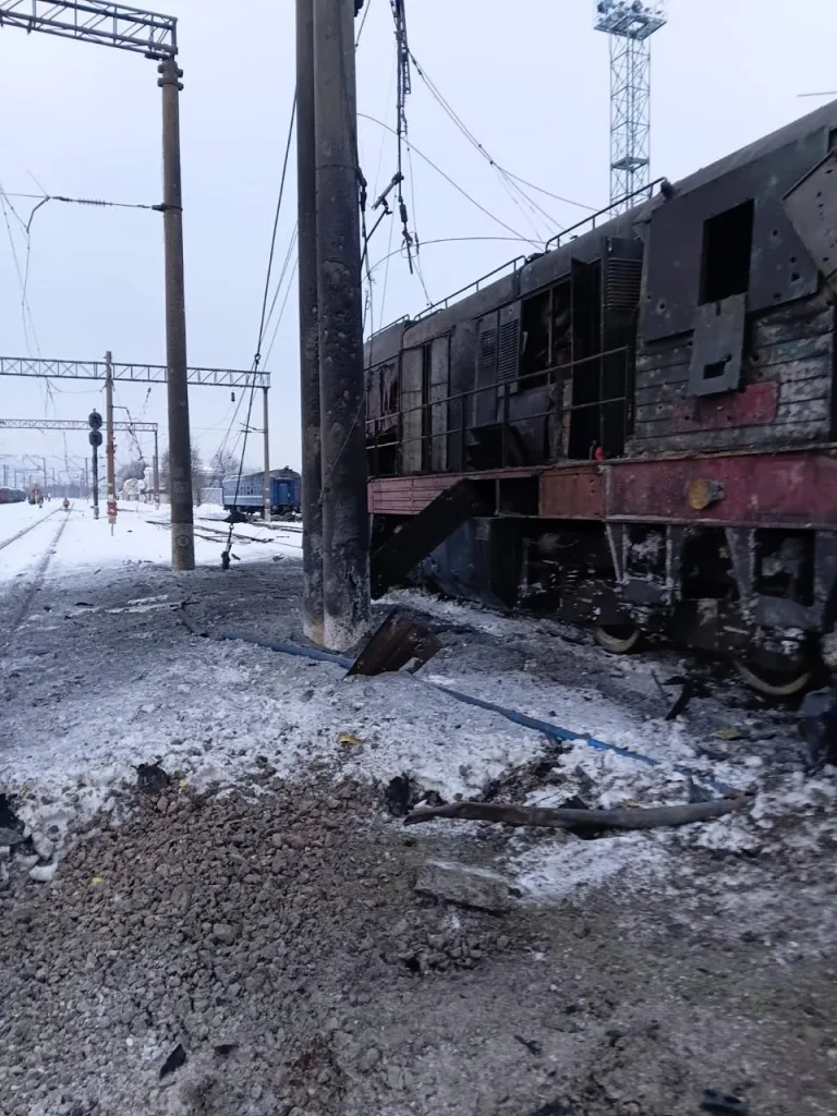 Серия ударов по объектам управления, железнодорожной и энергетической инфраструктуры