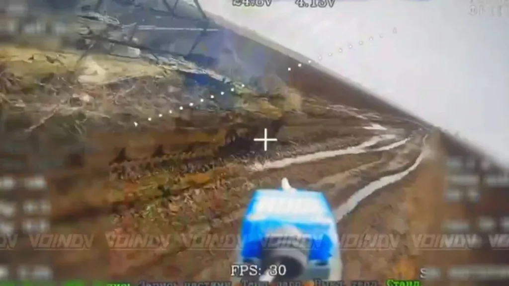 Удары FPV-дронов по украинской бронетехнике, задействованной в ходе продолжающихся контрударов на стыке Запорожской и Днепропетровской областей