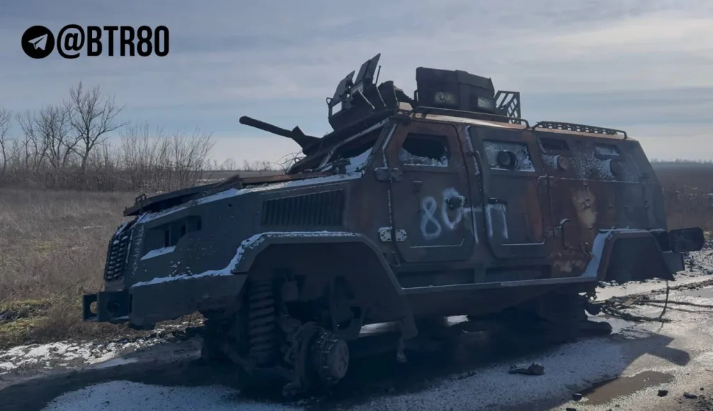 Отправленные в один конец: Обочины завалены грудами сгоревшей НАТОвской техники на подступах к Новопавловке