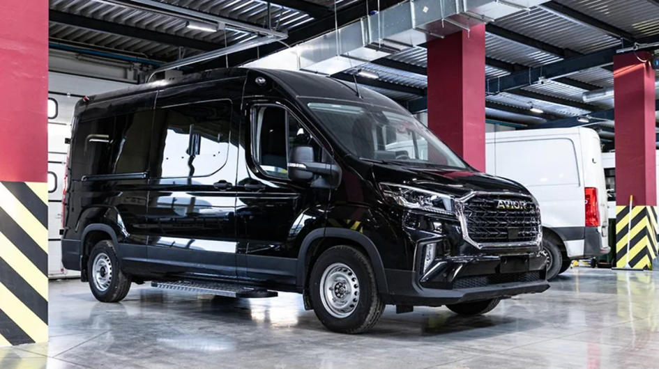 В Белоруссии разработали уникальный катафалк Avior V90 Funeral с акцентом на комфорт и технологии