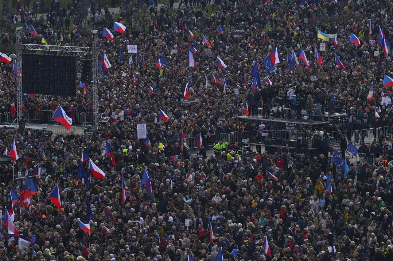 В Праге прошла акция протеста против Бабиша