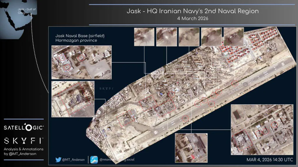 Спутниковые снимки результатов ударов ВВС США по военно-морской базе и аэродрому в городе Джаск в провинции Хормозган
