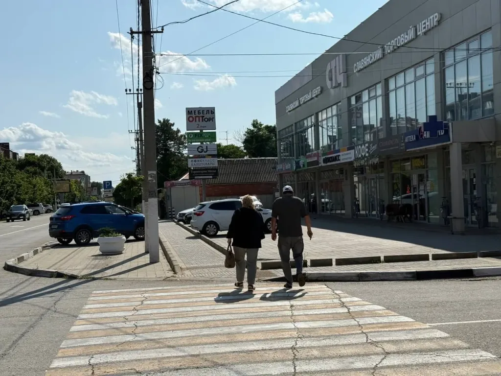 Бабки сами приползут: 5 знаков зодиака, которых в марте накроет денежным цунами