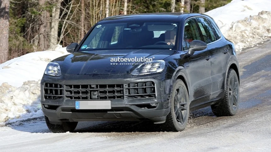 Второе обновление Porsche Cayenne с ДВС: свежие детали и новые штрихи в дизайне
