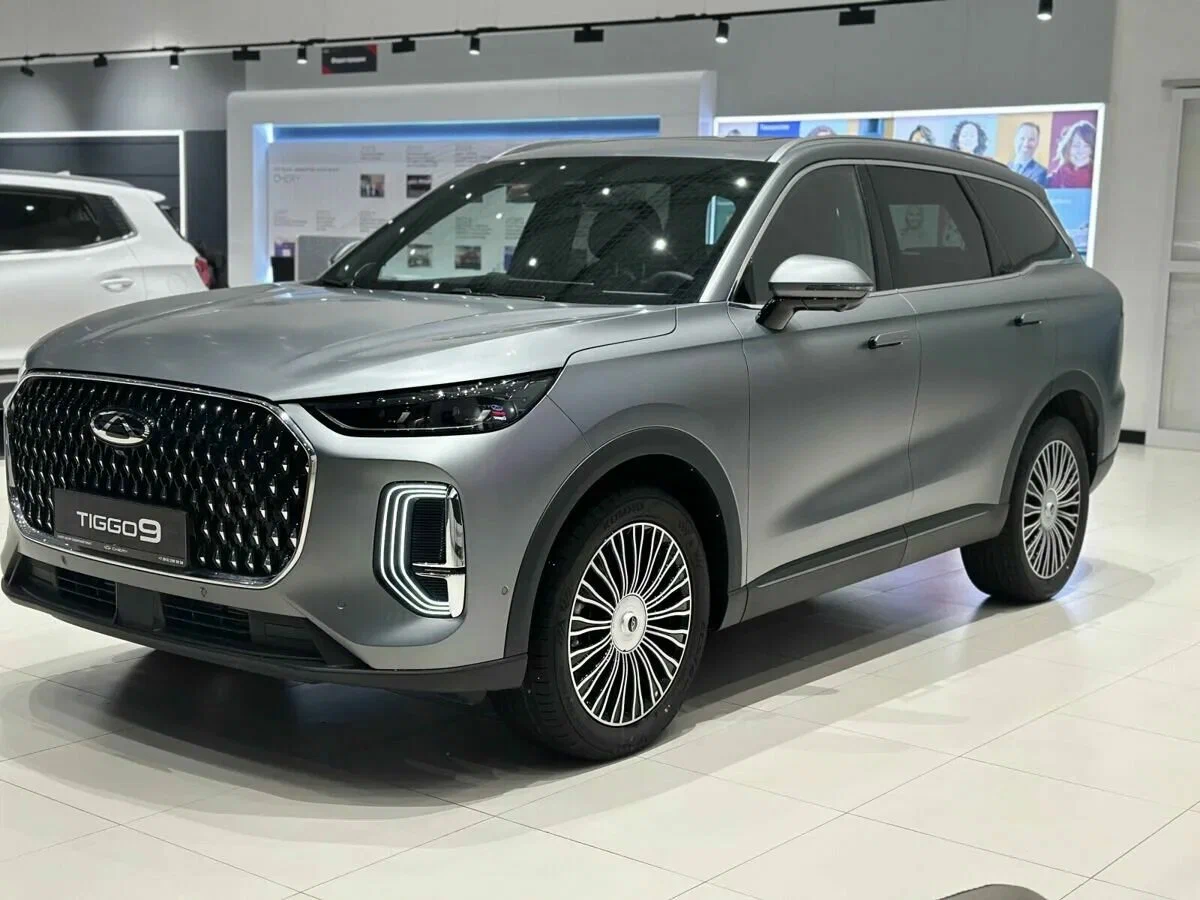 Chery Tiggo 9 против Haval H9: сравнение возможностей и оснащения китайских флагманов