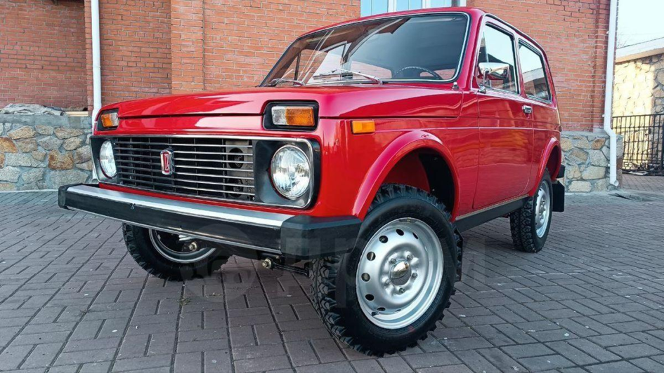 В Новосибирске выставили на продажу Лада 4x4 2121 Нива 1977 года за 2,7 миллиона рублей