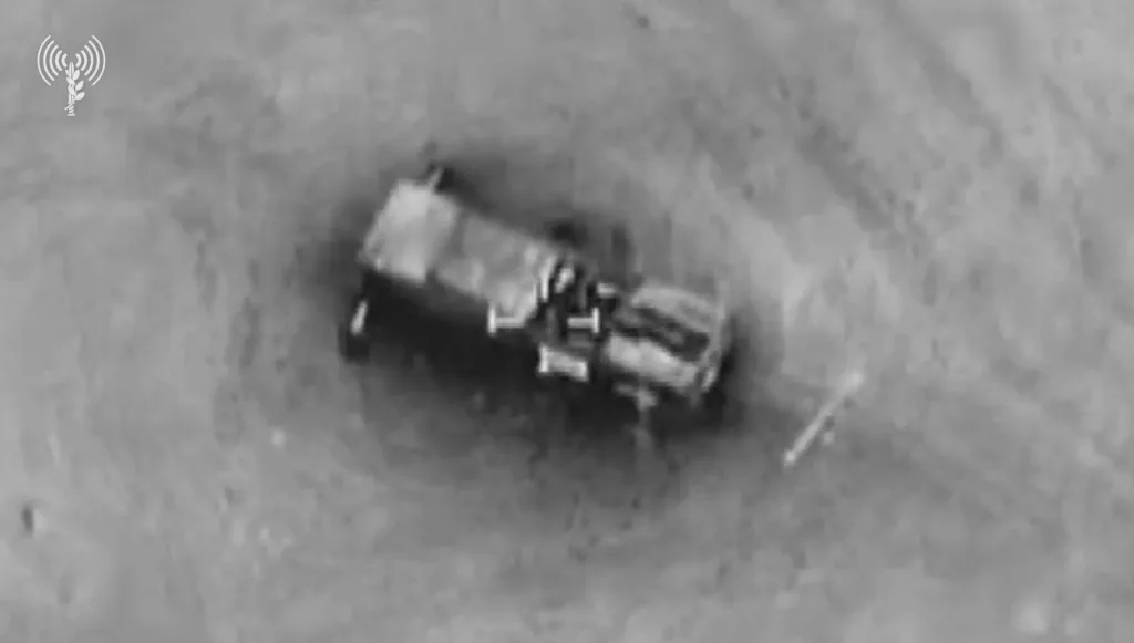 Объективный контроль ударов ВВС Израиля по пусковой установке баллистических ракет, зенитным орудиям и другим целям на территории Ирана
