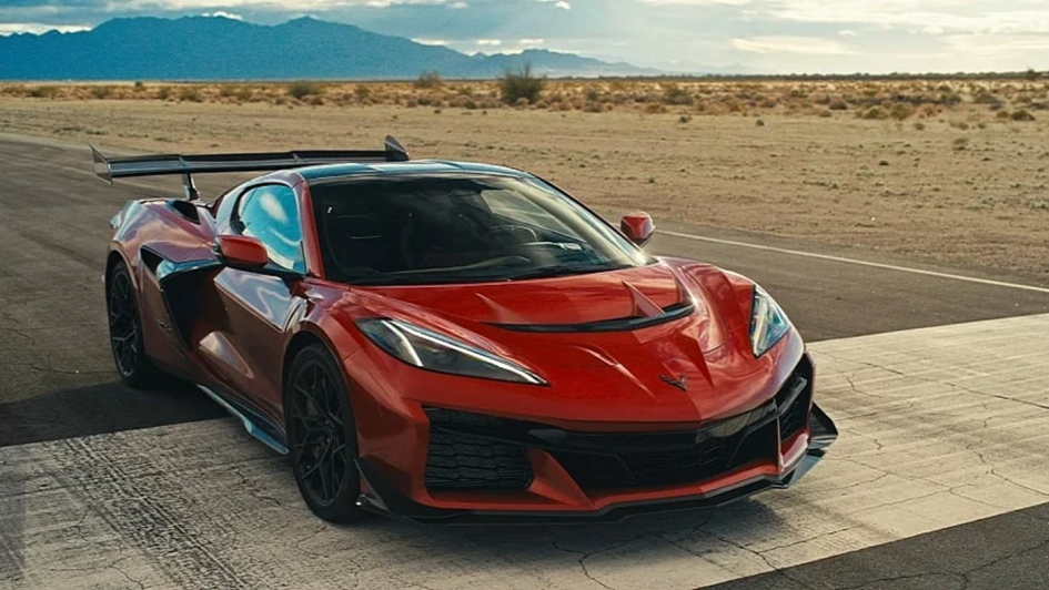 Сравнение Corvette ZR1X и Lucid Air Sapphire: битва технологий на четверти мили
