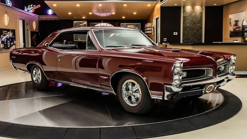 Pontiac GTO 1966 года: культовый маслкар с V8 и редкой окраской снова в центре внимания