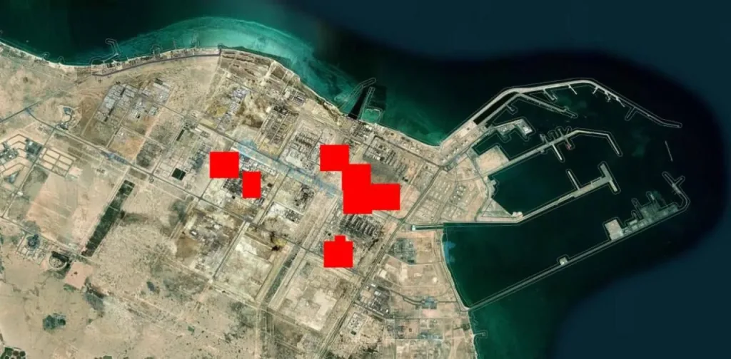 Горит одно из крупнейших в мире производств сжиженного природного газа