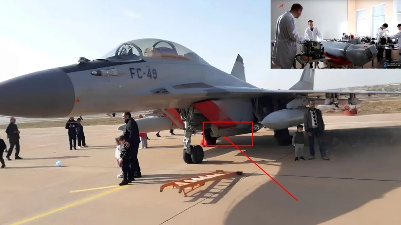 На свежем фото израильского F-16D Barak, принимающего участие в ударной операции, вновь замечен контейнерный оптико-электронный комплекс целеуказания Rafael Litening III