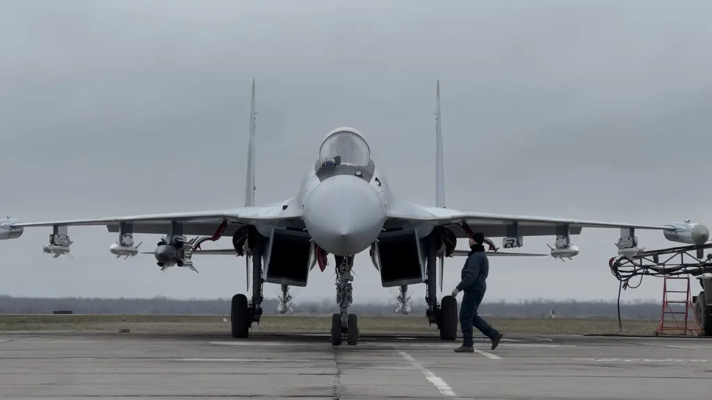 Боевая нагрузка Су-35С в ходе боевого вылета в интересах группировки войск «Юг»